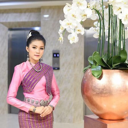 Wish Hotel Ubon Ubonratcsathani Kültér fotó