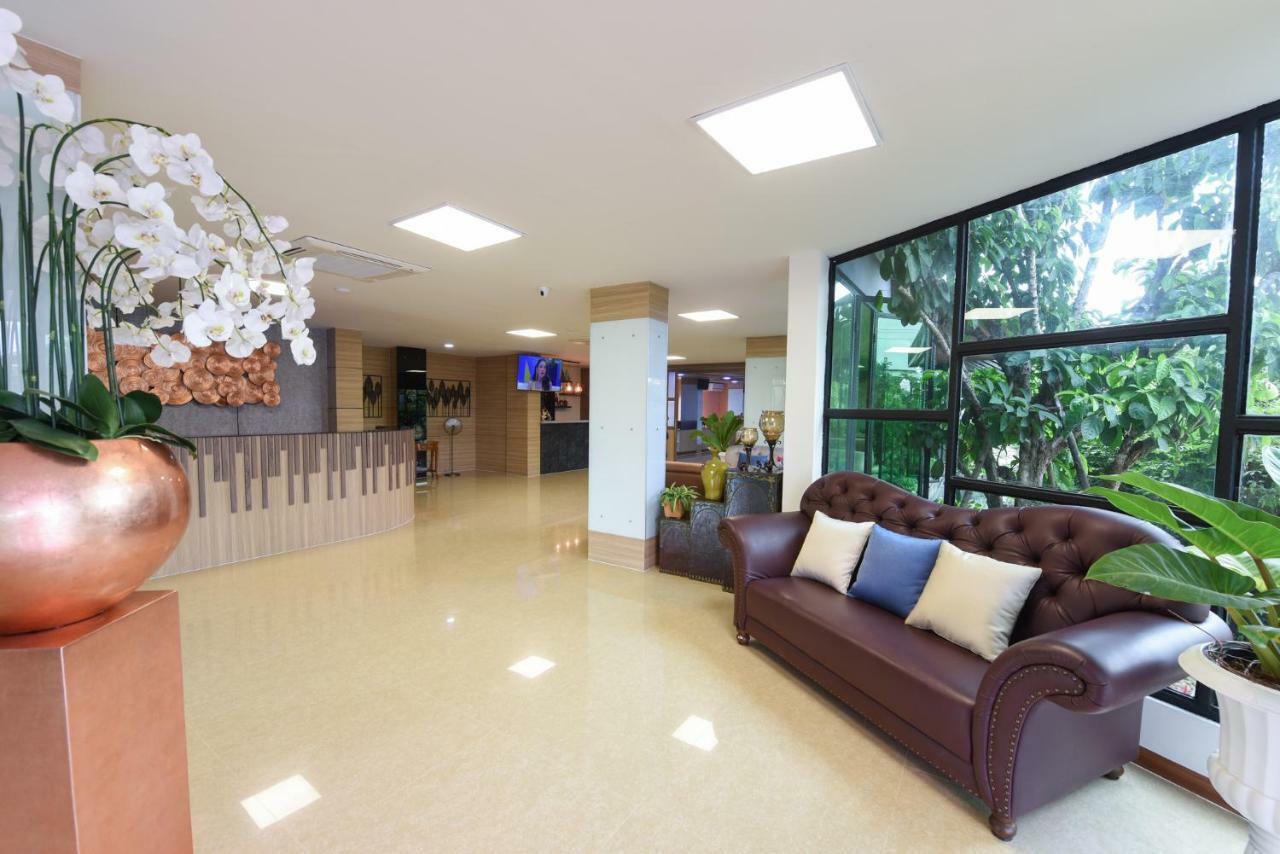 Wish Hotel Ubon Ubonratcsathani Kültér fotó